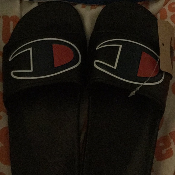 Champion slides new with tags